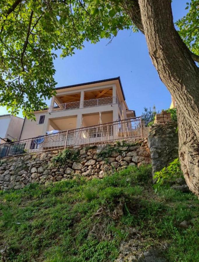 Seafront 2-Bedroom Apartment Nika - 라벡 외부 사진